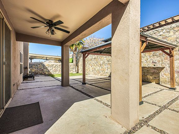 5th image of 13867 Sandy Pine Way