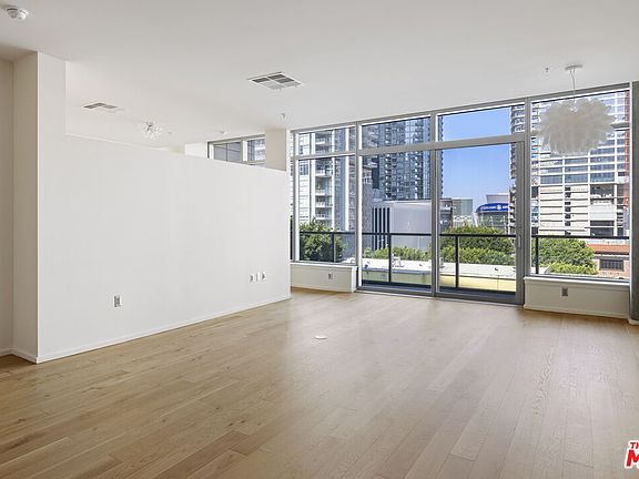 3rd image of 1155 S Grand Ave APT 508
