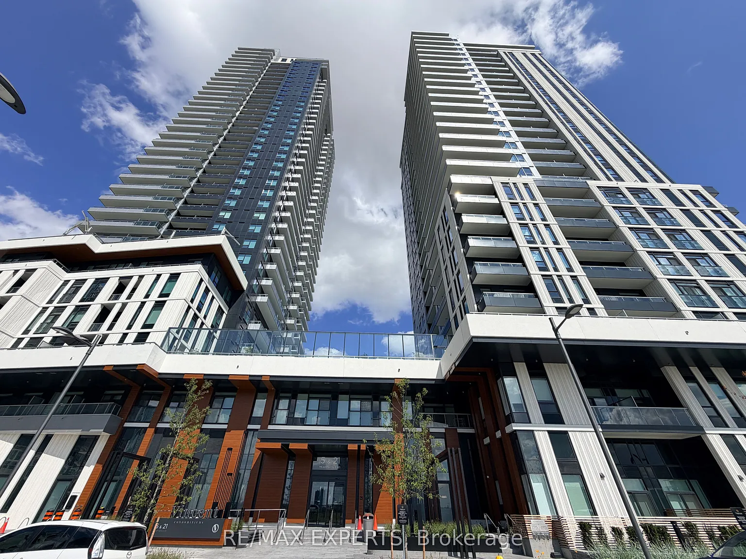 1 bed, $2,250 — Photo 1