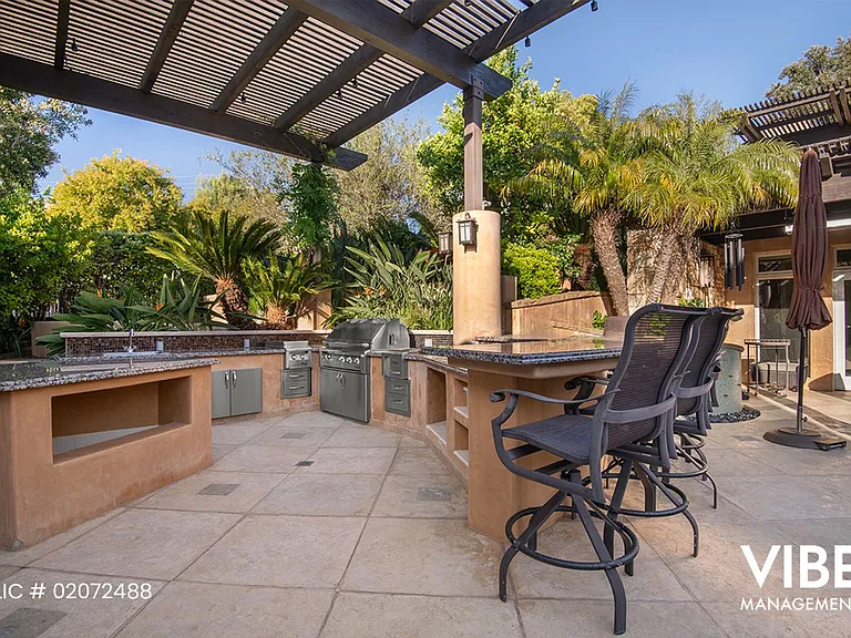 1650 Mesa Ridge Ave — Photo 41
