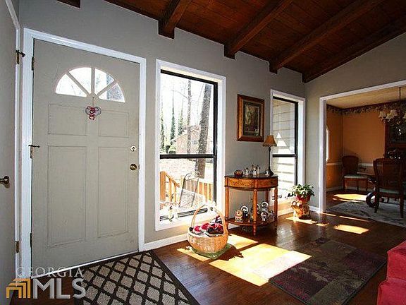 3rd image of 2856 Forest Wood Dr NE
