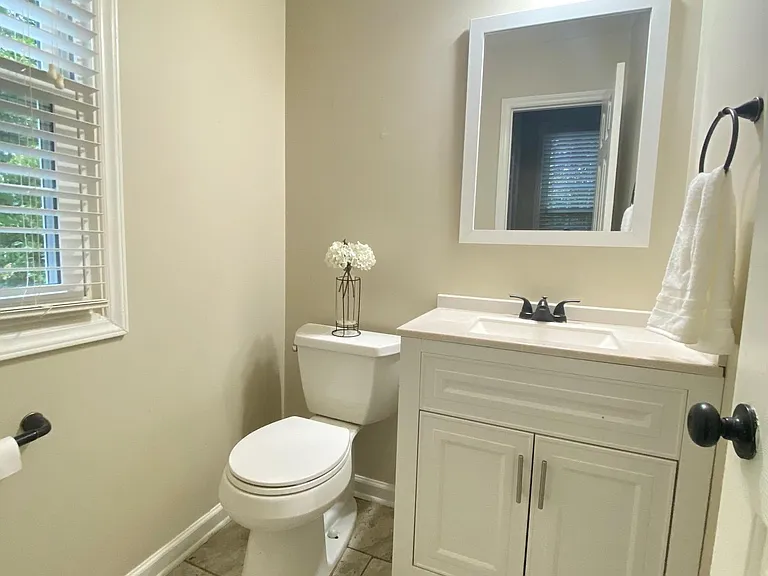 228 Mint Hill Dr — Photo 12