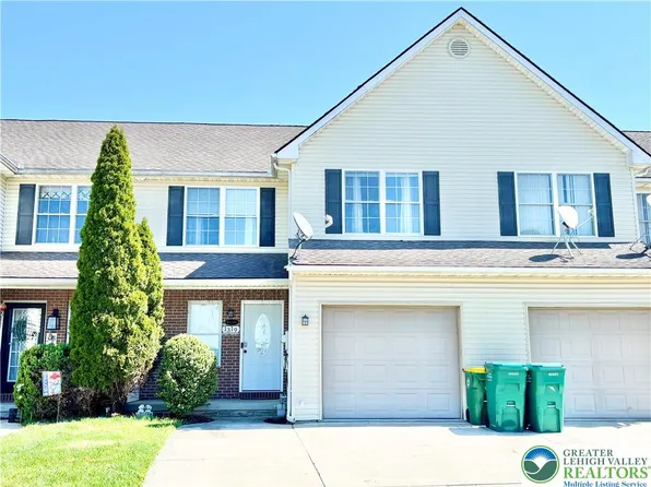 1319 Mohr Cir, Macungie, PA 18062
