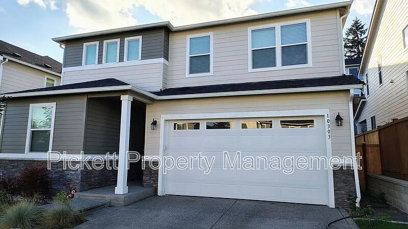 3 bed, 3.0 bath, 2464 sqft, $3,100 — Photo 3