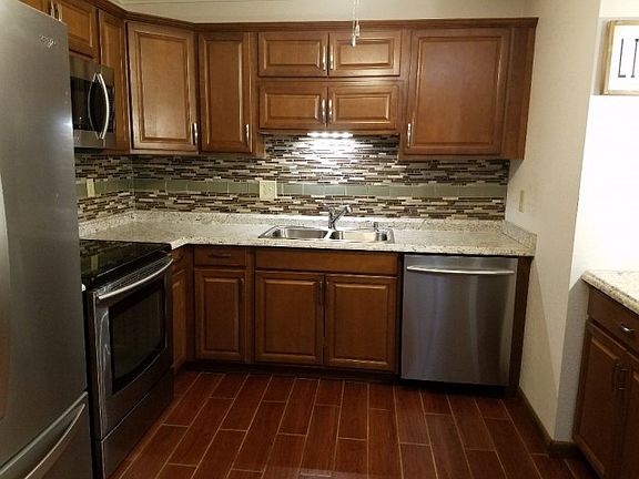 5th image of 4 Mishemokwa Dr