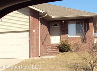 3892 S Timbercreek Ave, Springfield, MO 65807