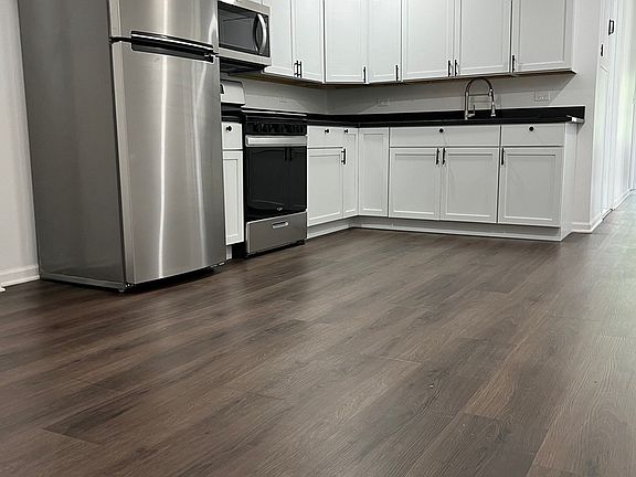 2nd image of 8044 S Wabash Ave #2