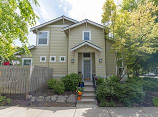 6516 NE Copper Beech Dr, Hillsboro, OR 97124