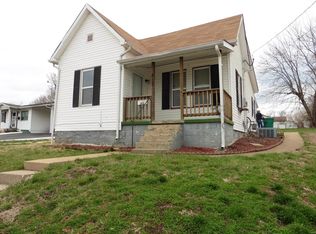 813 Blow St, De Soto, MO 63020