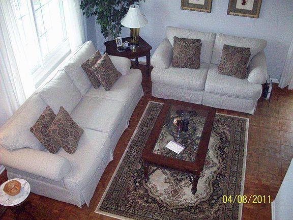 3rd image of 18199 Crownhill Dr