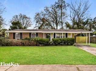 7662 Hillside Dr, Jacksonville, FL 32221