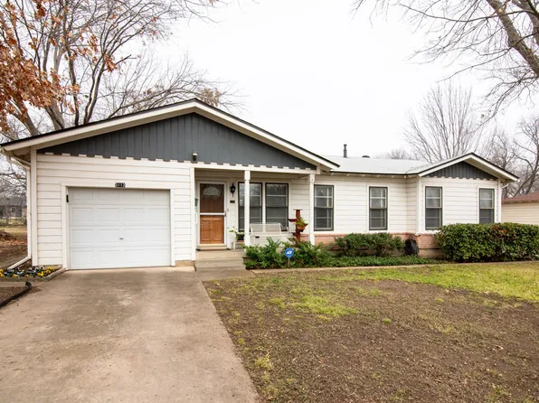 5113 Stephanie Dr, Fort Worth, TX 76117