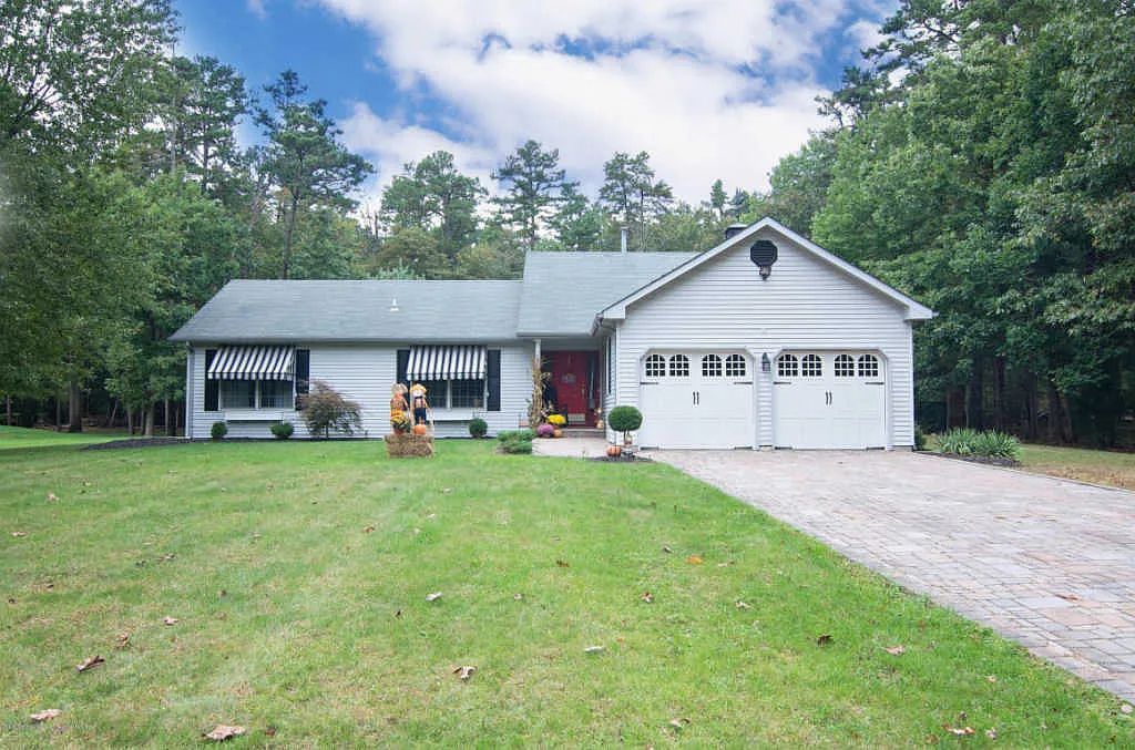 9 Aspen Ct photo 1
