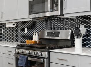 35254 Blossom Pl, Fallbrook, CA 92028