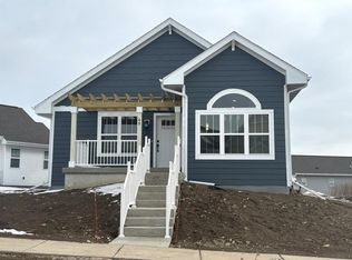 49 Windflower Cir, Mount Horeb, WI 53572