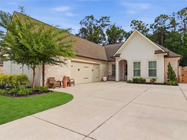 725 Elise Ln, Madisonville, LA 70447
