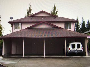 2046 Campus Dr APT 4, Medford, OR