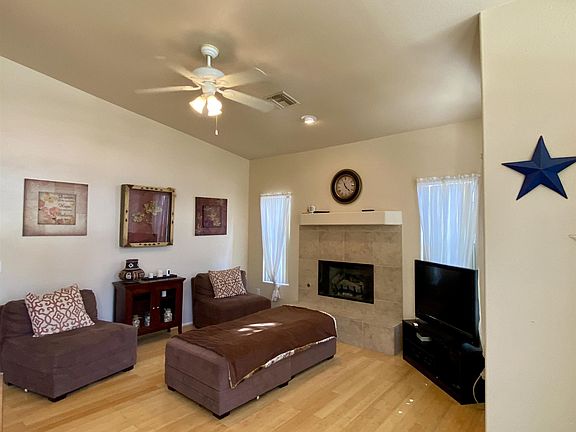 3rd image of 64874 Burke Ct