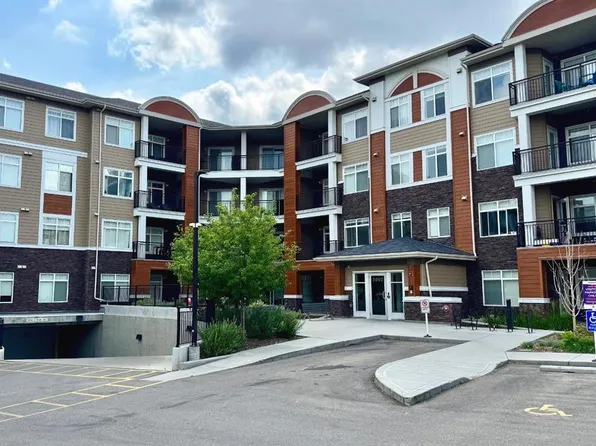 3727 E Sage Hill Dr NW #3318, Calgary, AB T3R 1T7