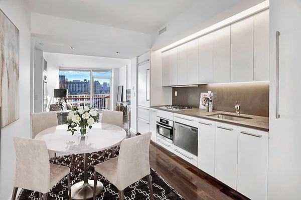 Sold by Compass | media 3