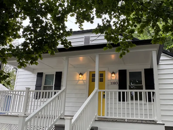 1103 Grazier St, Martinsburg, WV 25404