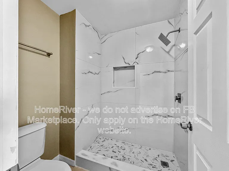 404 Hunter Cir — Photo 9