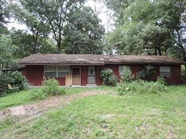 1st image of 5203 NW 61st Ln