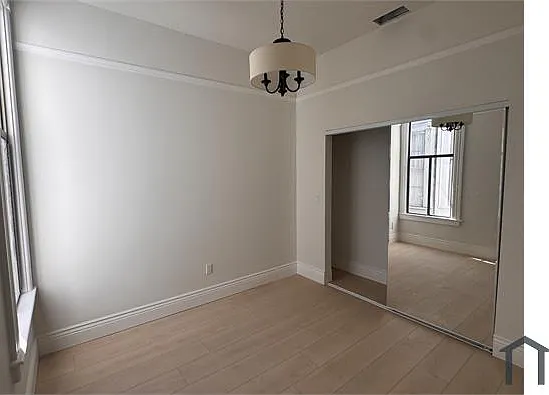 677 Spruce St #A — Photo 11