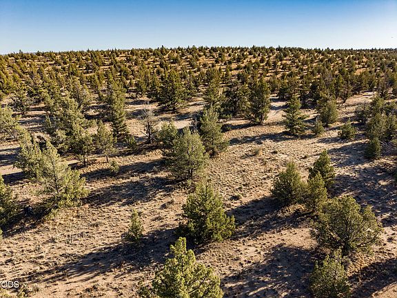 3rd image of SE Zuni Rd