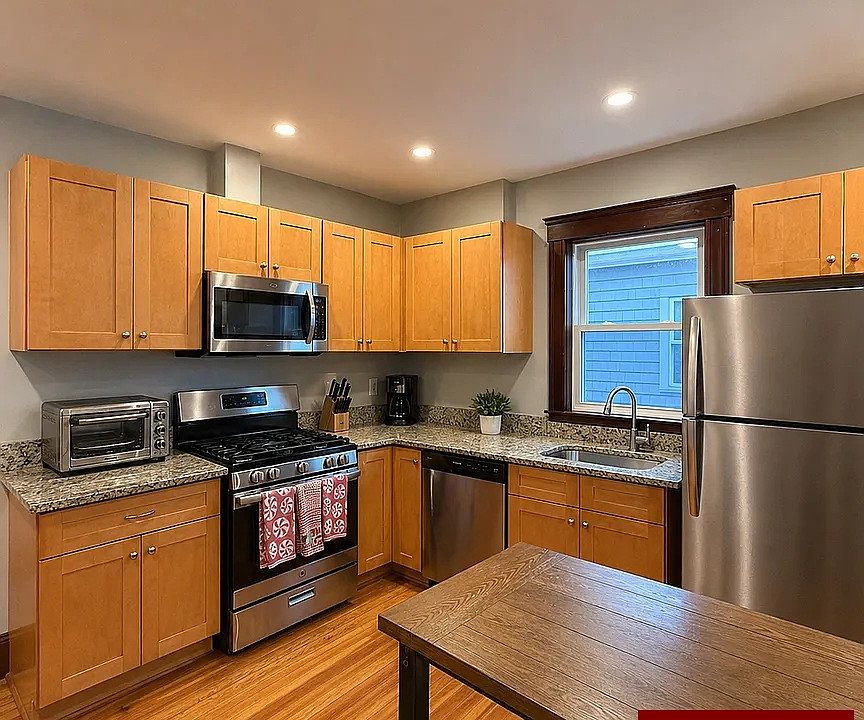 1st image of 21 Berwick Rd