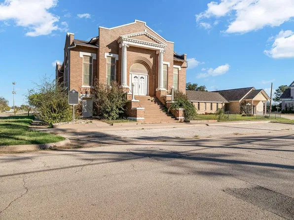 444 Chestnut St, Colorado City, TX 79512