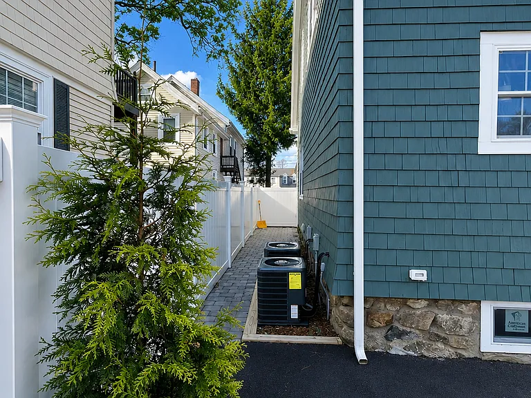 40 Grant Pl — Photo 37