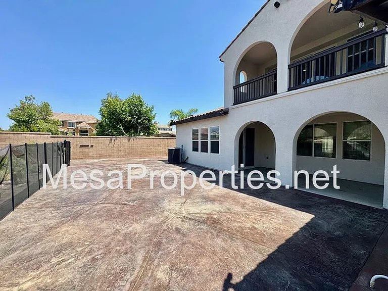 28610 Strauss Ln — Photo 56