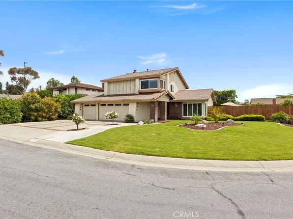 17525 La Entrada Dr, Yorba Linda, CA 92886
