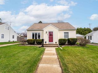 220 E Lindbergh St, Appleton, WI 54911