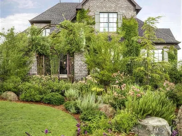 16206 Vista Del Rio Dr, North Little Rock, AR 72113