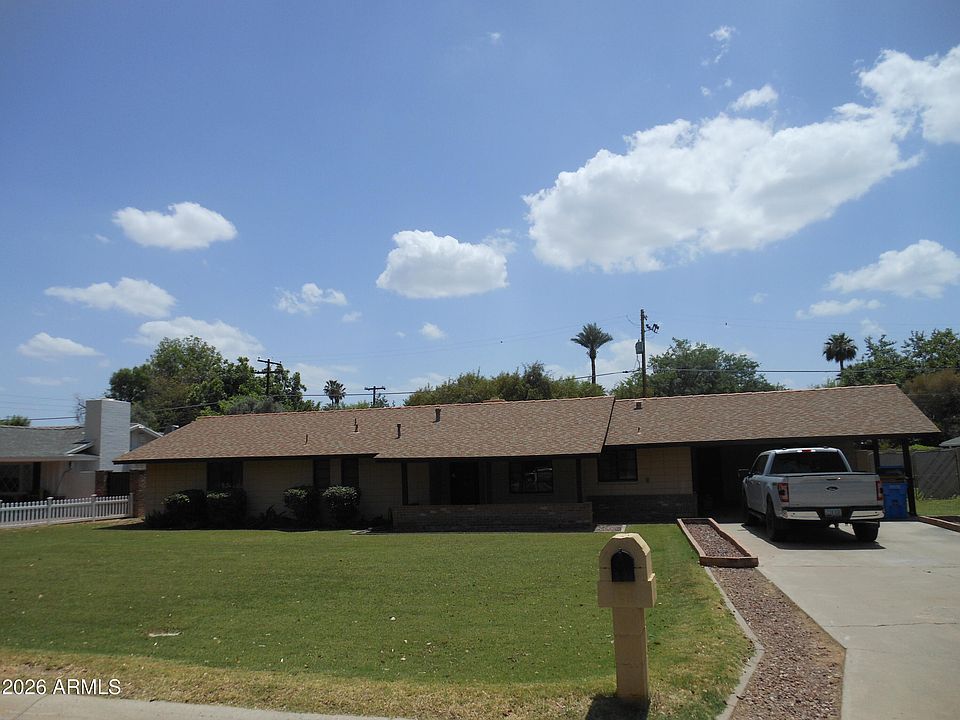 2nd image of 319 W ROYAL PALM Road