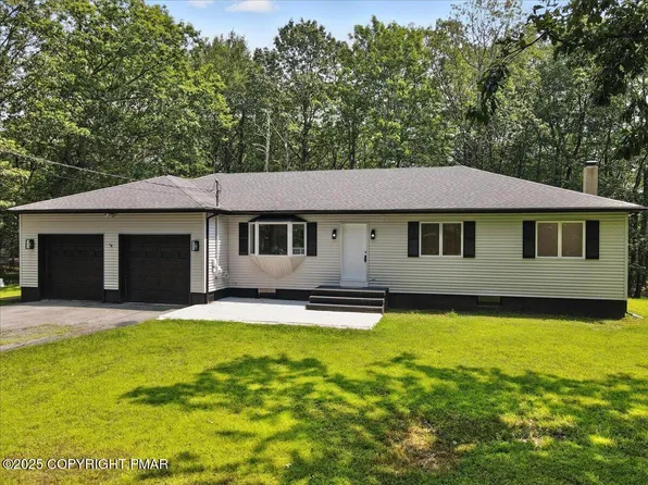 248 Seneca Dr, Milford, PA 18337