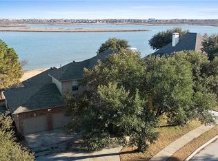 4017 Heron Cove Ln, The Colony, TX 75056