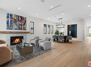 4475 Mammoth Ave, Sherman Oaks, CA 91423