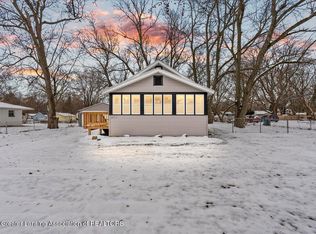 2717 W Jolly Rd, Lansing, MI 48911
