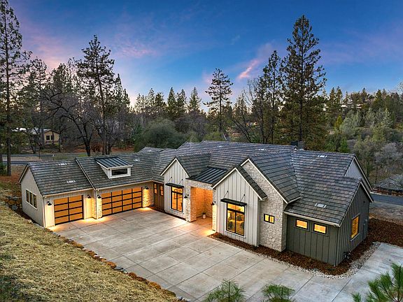 4th image of 3920 Bankhead Rd