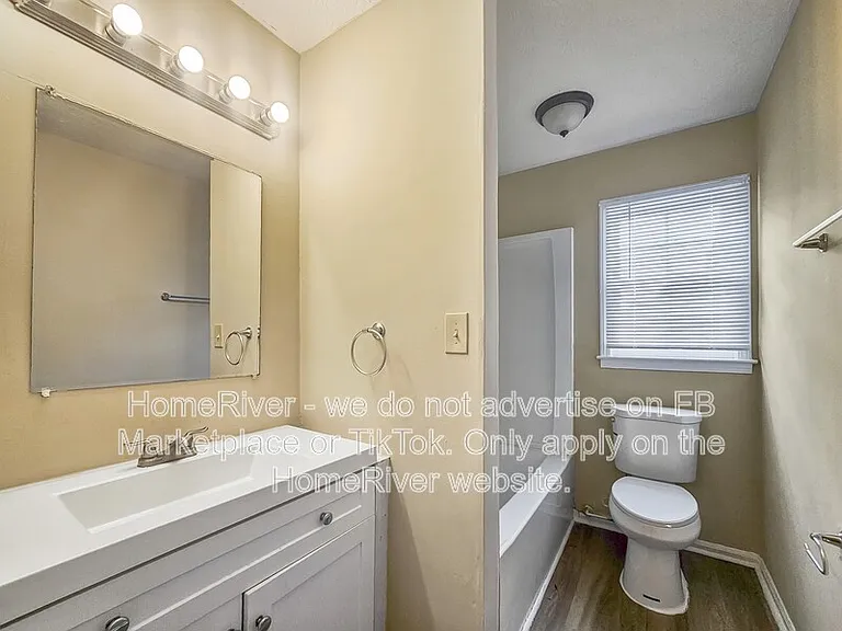 1882 Kirkland Rd #B — Photo 7