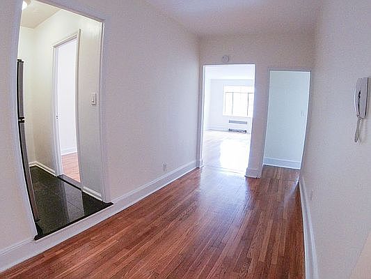 5th image of 17 E 67th St #5B