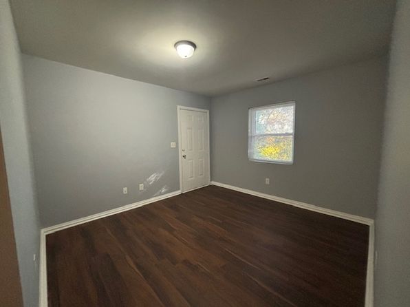 1225 New Hope Ln APT F