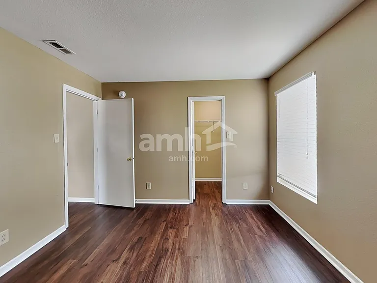 2335 Bridlewood Dr — Photo 18