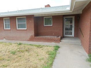 206  N Main, Gage, OK 73843