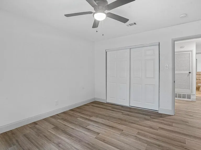514 Canyon Ridge Dr — Photo 5