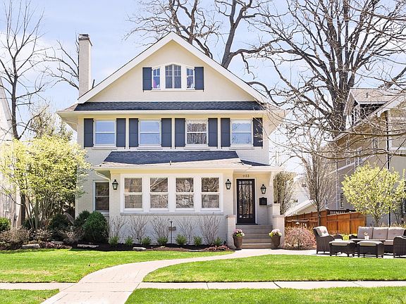 2nd image of 1133 Ashland Ave