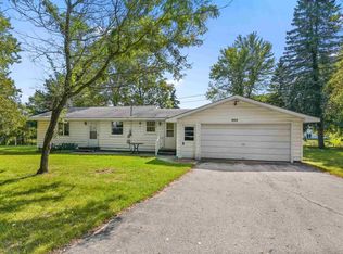 3033 Hartman Rd, Traverse City, MI 49685